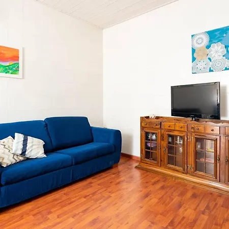 לינה וארוחת בוקר San Lorenzo