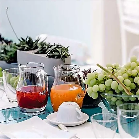 Bed & Breakfast San Lorenzo 4*